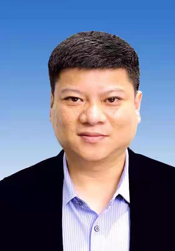 薛伟